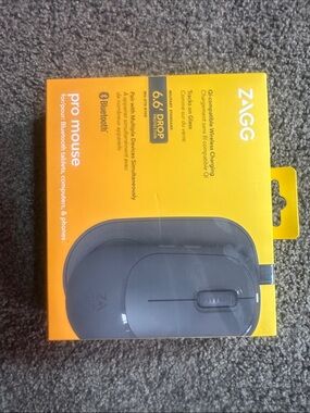 ZAGG Pro Mouse Bluetooth Wireless- Black